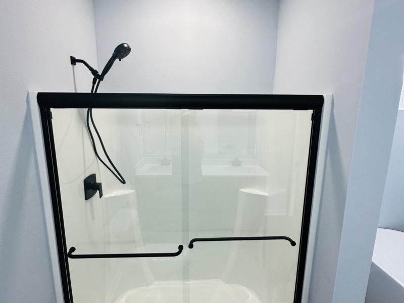 Discover your ideal home with this spacious three-bedroom, two-bathroom property, perfectly designed for modern family living. The open floor plan seamlessly blends the living, dining, and kitchen areas, creating a welcoming environment for entertaining guests and enjoying daily life. Each bedroom offers generous space and natural light, while the luxurious master suite includes a large walk-in shower and a relaxing soaking tub, providing a private retreat for relaxation. With 1,646 square feet of well-planned living space, this home is an exceptional choice for families seeking comfort, functionality, and style.